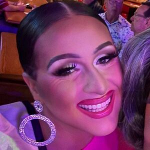 Meet your Posher, Joey